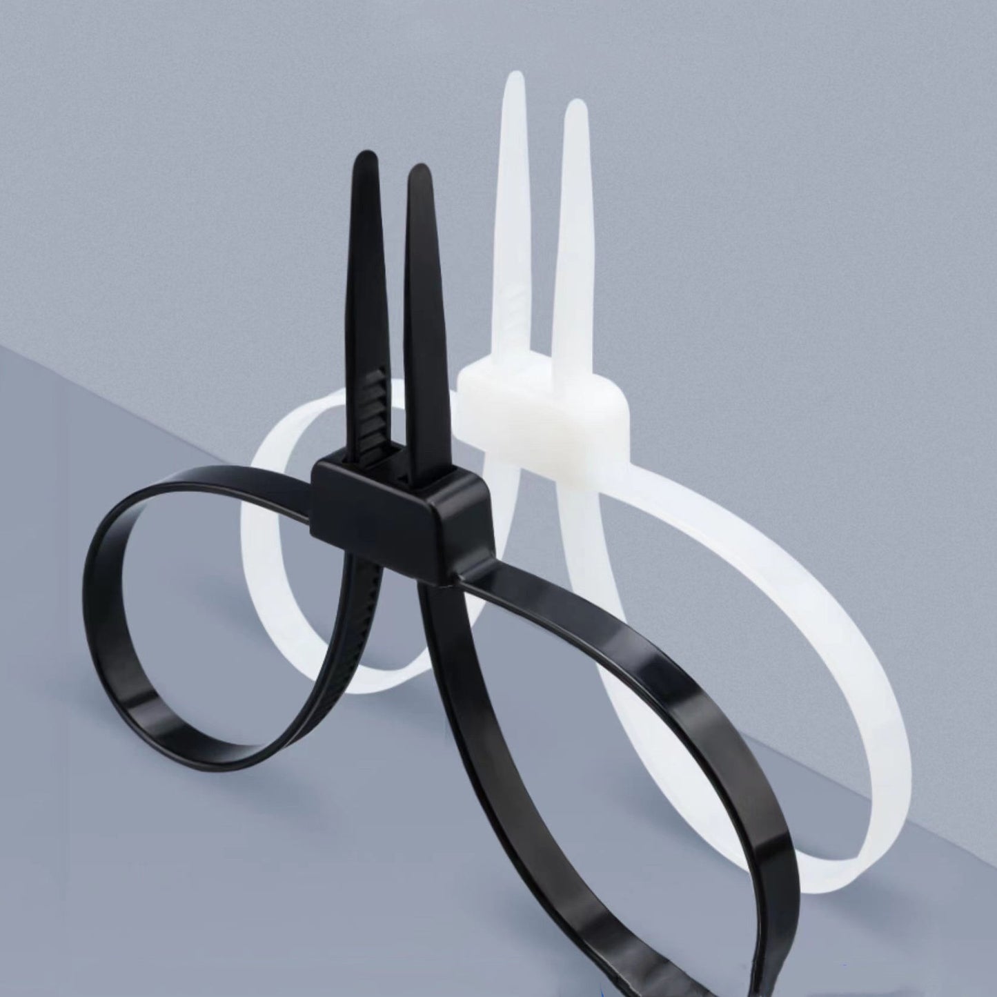 Self Locking Nylon Type 13x900mm